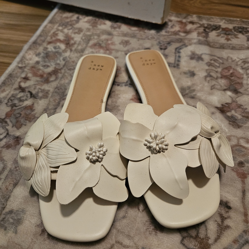 a new day White Floral Slide Sandals